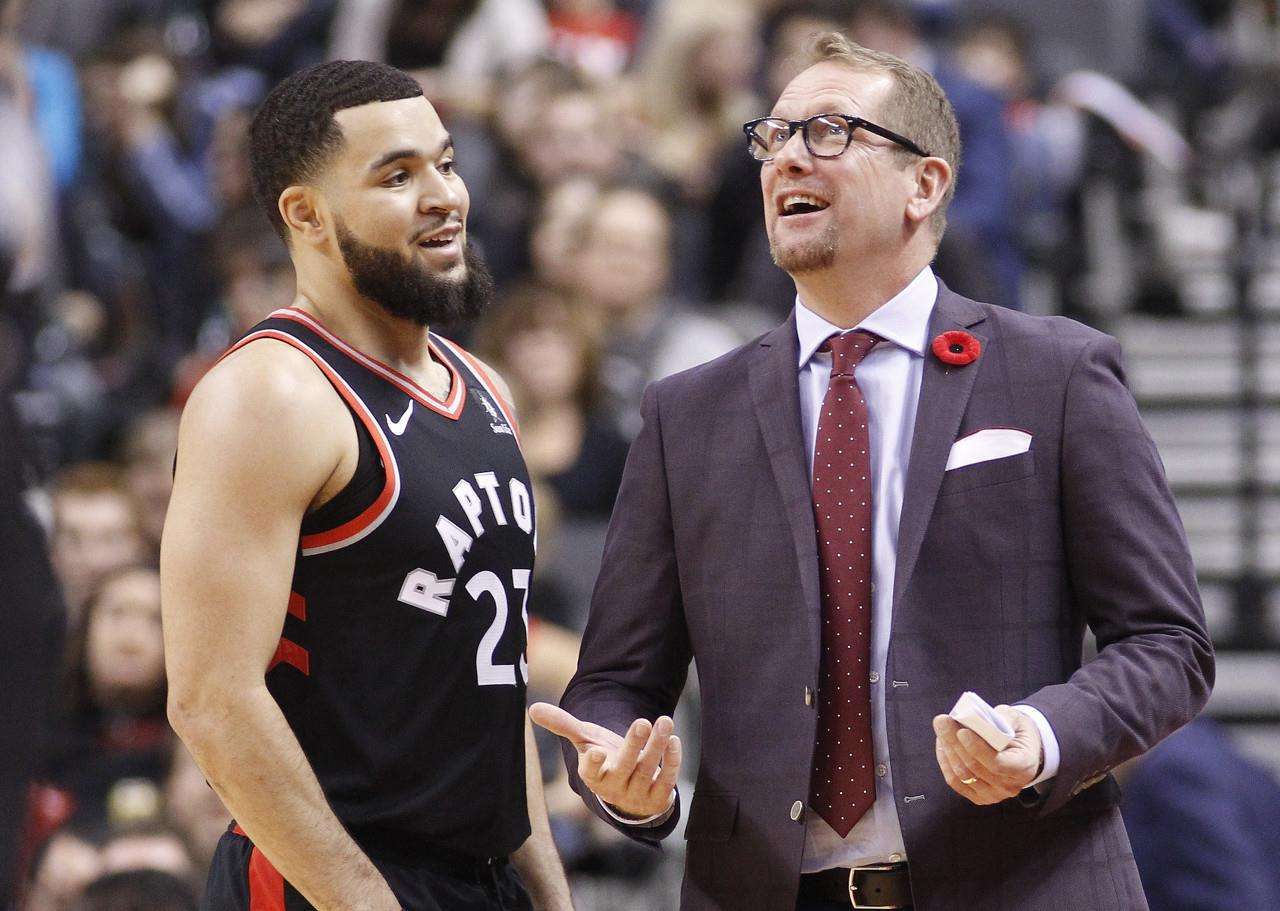 坦频繁的反 坦频繁的反